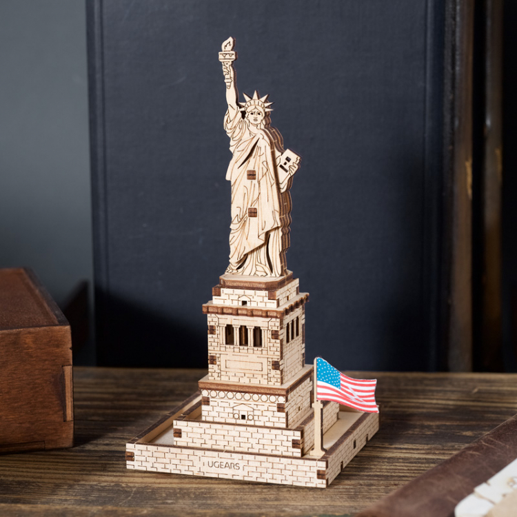 Ugears Statue of Liberty - 3