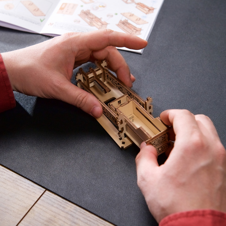 Ugears Wooden Dragon - 2