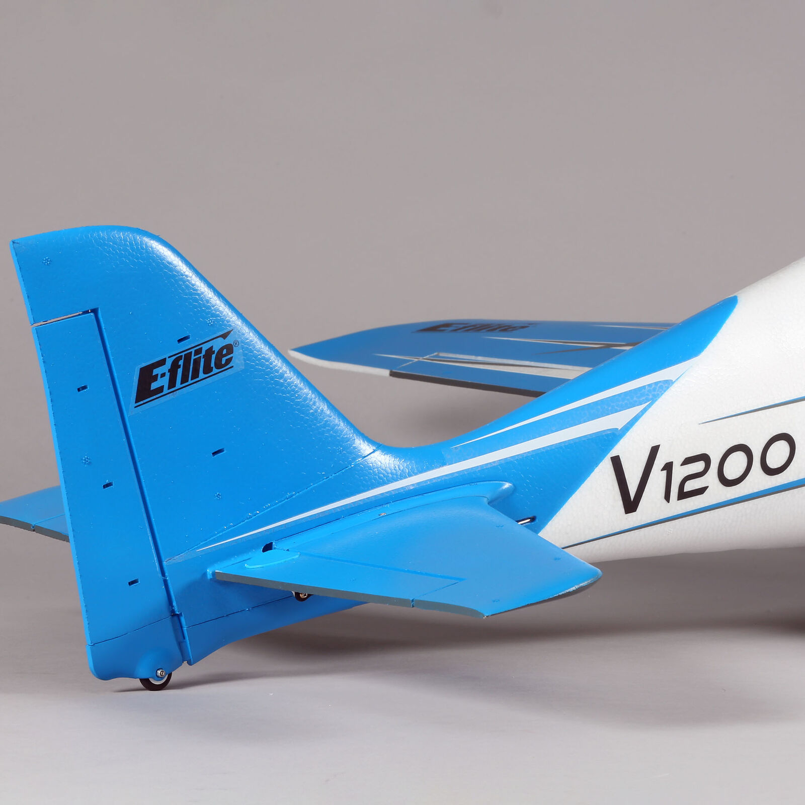 E-flite V1200 PNP Smart Basic - 13