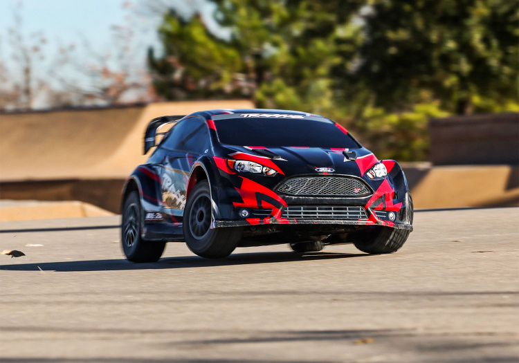 Traxxas Ford Fiesta ST Rally 1/10 4WD RTR TQ Röd BL-2S - 4