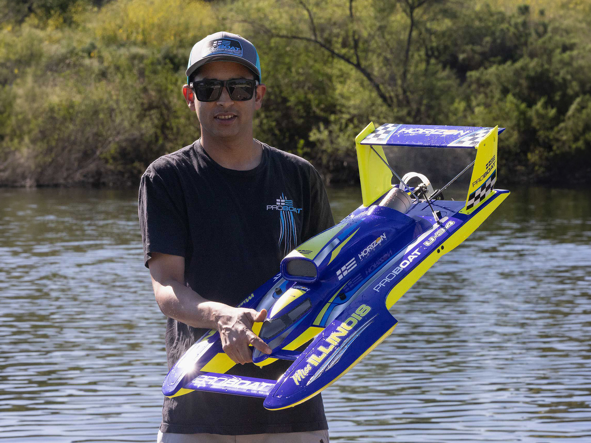 Pro Boat Miss Illinois U-34 34" Unlimited Hydro Race RTR Boat - 26