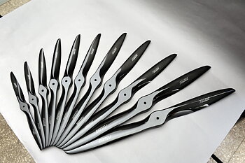 Gas Carbon Propeller - 34x13