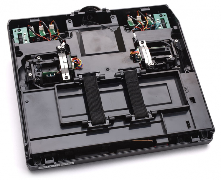 Futaba 05003203-3 Futaba FP05003203-3 FX-36 Radio, R7208SB mottagare, utan batteri & laddare - 3