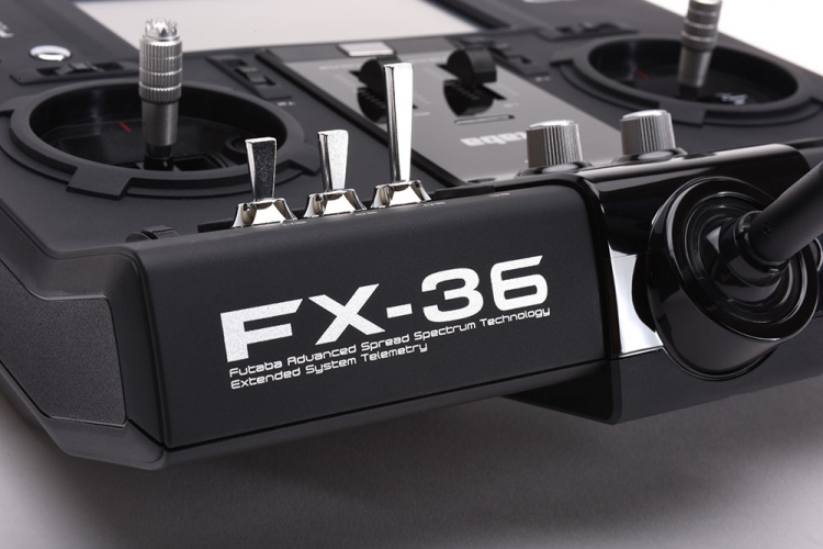 Futaba 05003203-3 Futaba FP05003203-3 FX-36 Radio, R7208SB mottagare, utan batteri & laddare - 9