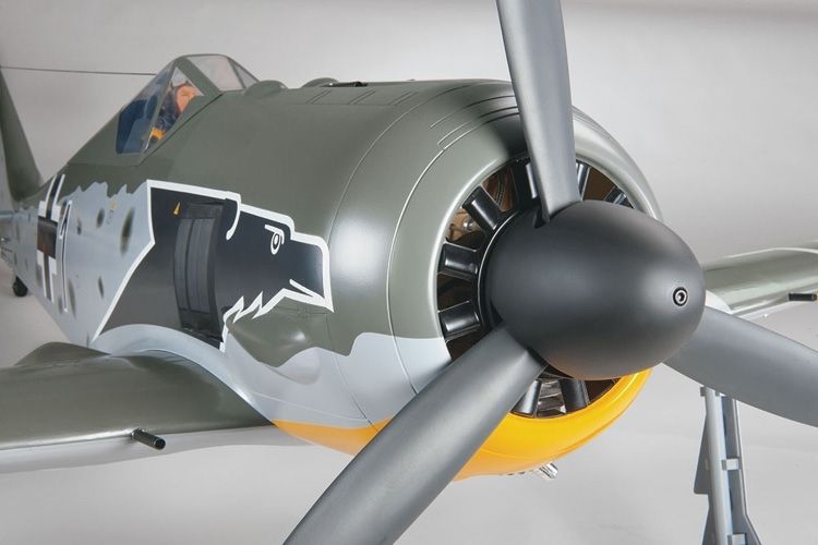 FW-190 Giant Scale 55cc ARF - 7