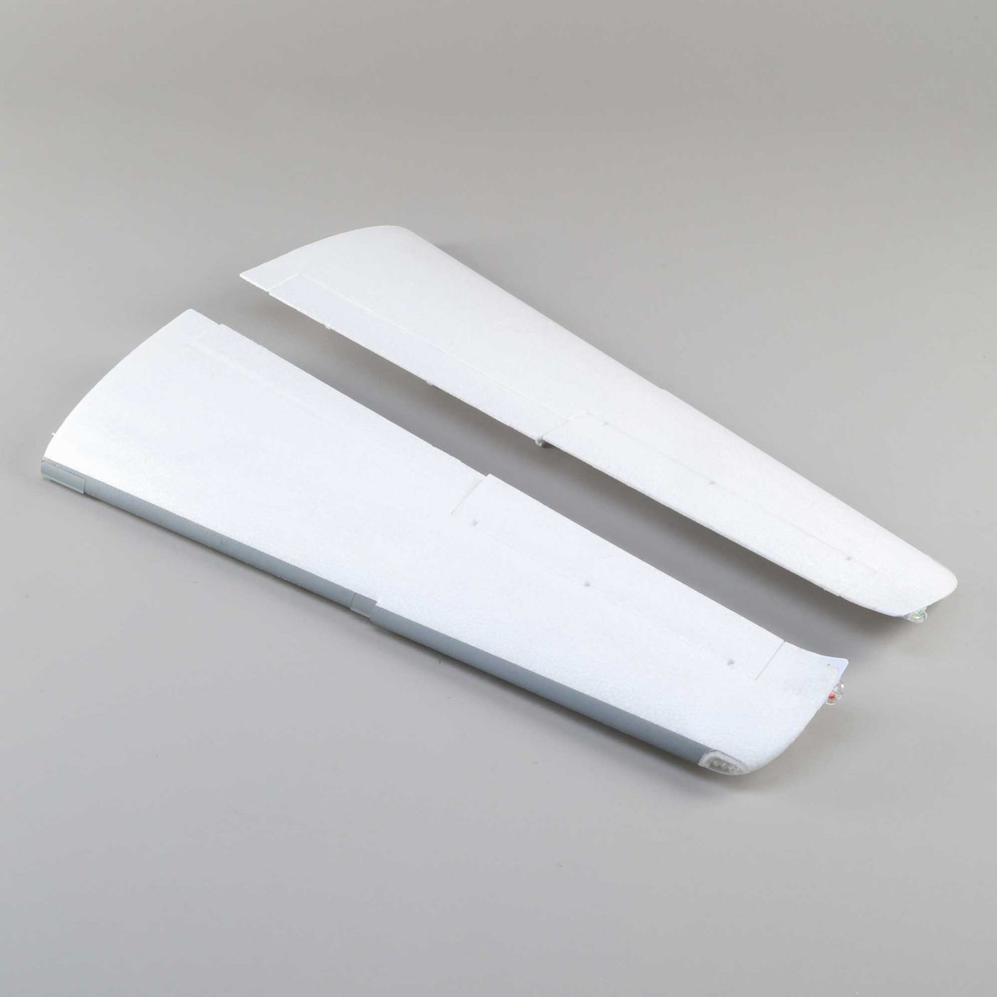E-flite EFL5953 Wing Set: SR-22T