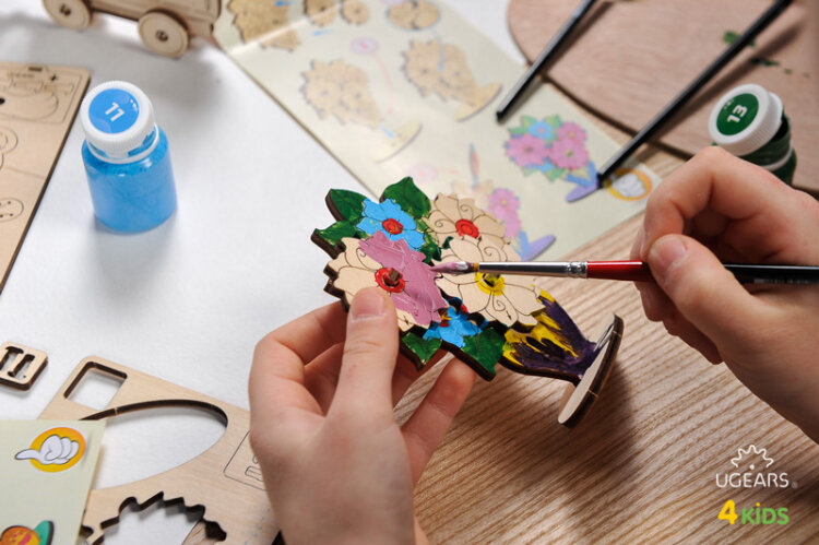 Ugears Blombukett - 4Kids - 5