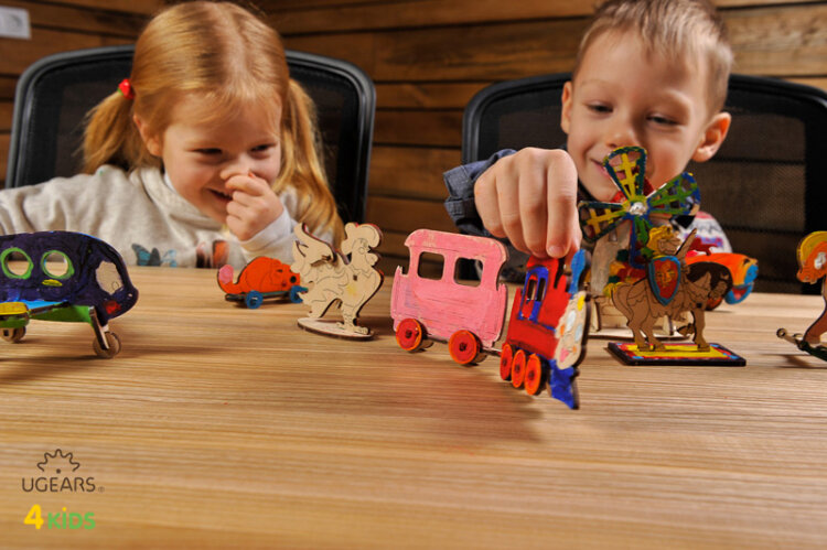 Ugears Lok med Vagn - 4Kids - 8