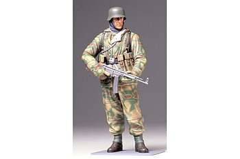 Tamyia 36304 1/16 GERMAN INFANTRYMAN WWII