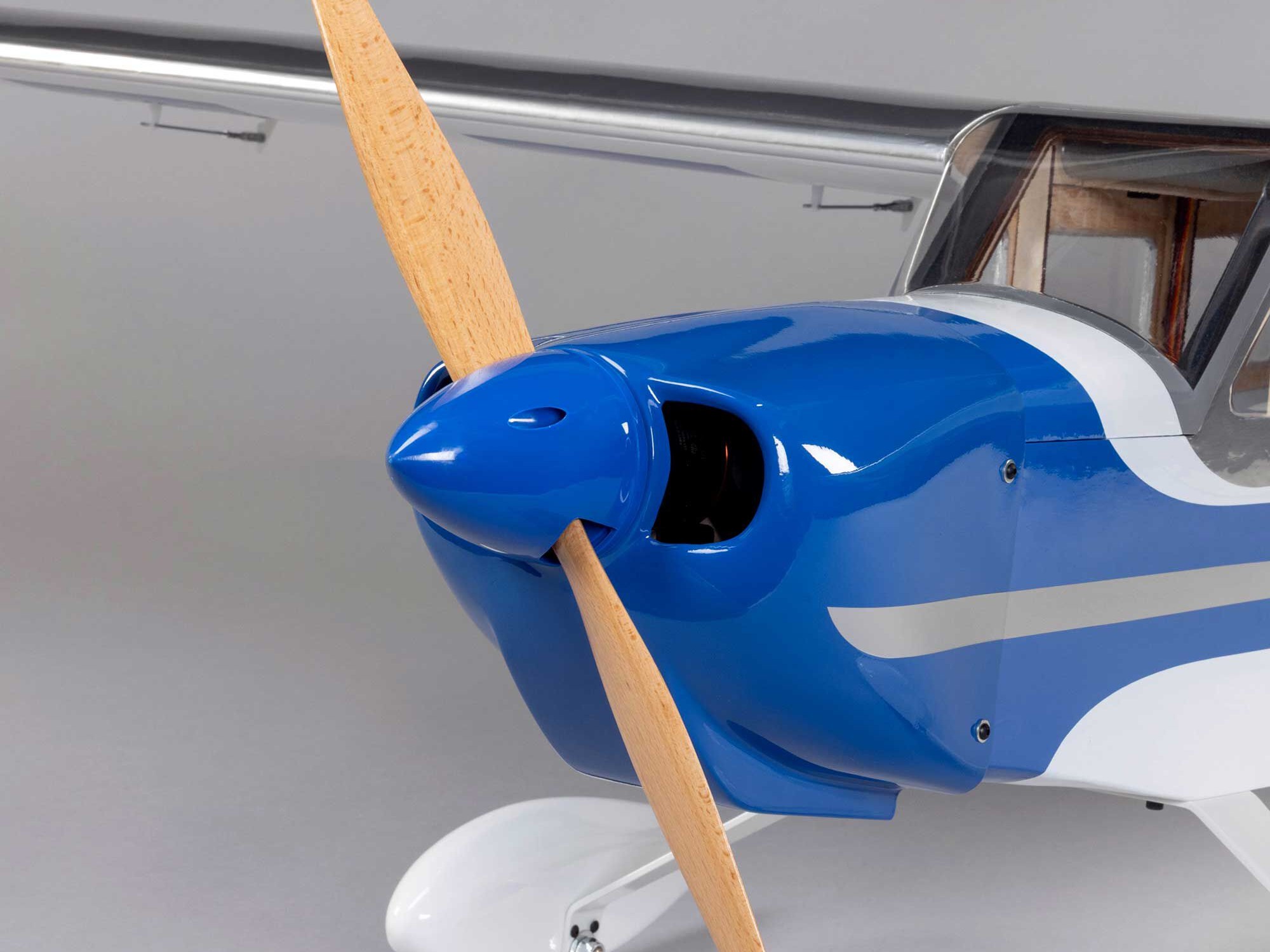 Hangar 9 Valiant 20cc ARF, 86.5" - 28