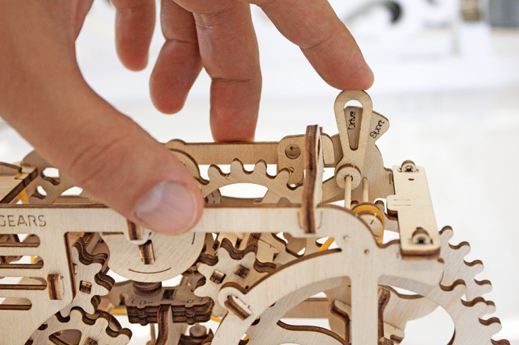 Ugears Tractor - 9