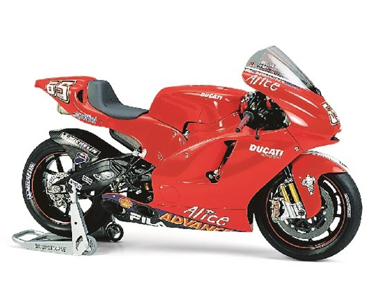 Tamyia 14101 1/12 DUCATI DESMOSEDICI - 2