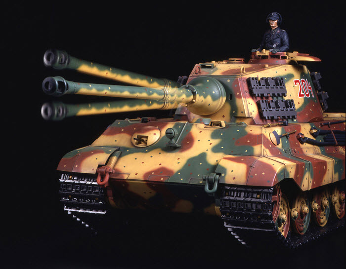 Tamyia 56018 1/16 R/C KING TIGER w/Option Kit - 5
