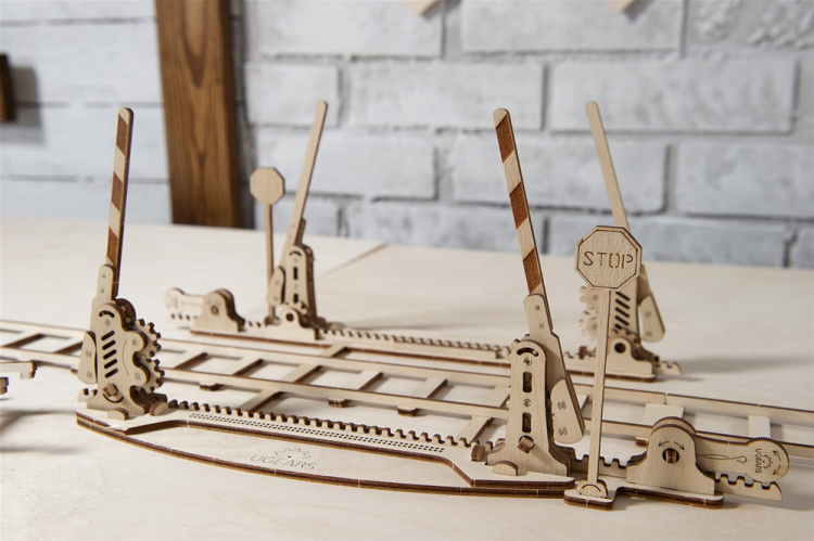Ugears 70014 Set of Rails with Crossings - 3
