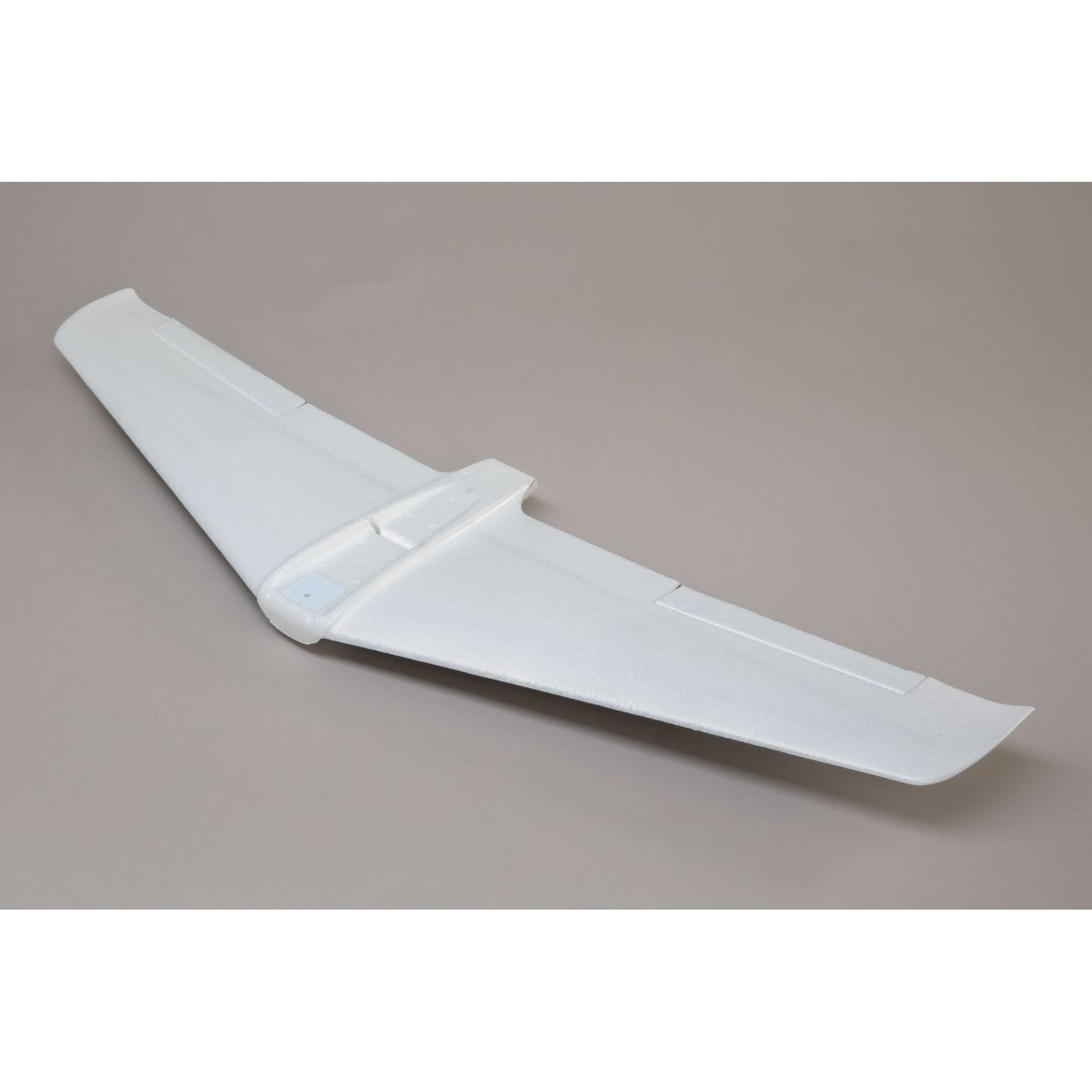 E-flite Painted Wing: V900
