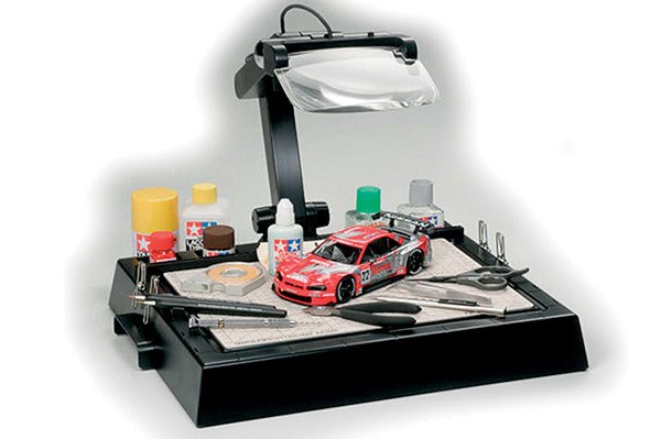 Tamyia 74064 WORK STAND M/FORST.GLAS