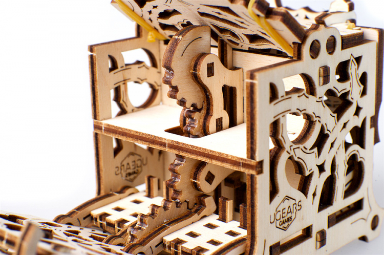 Ugears Dice Keeper - 4