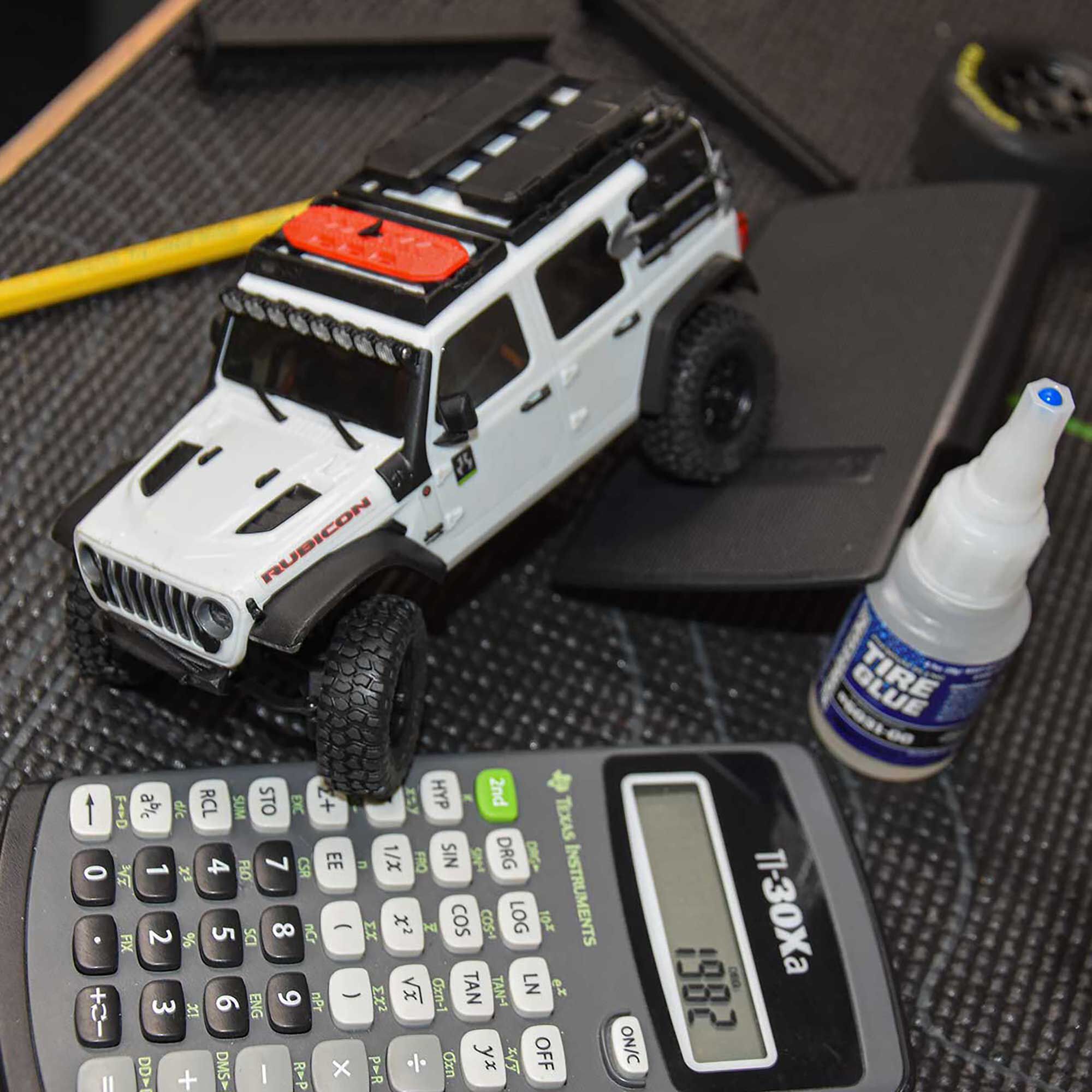 Pro-Line PRO1030610 1/30 BFG Crawler T/A KX, monterade fram/bak, svarta, Icon Nuevo (4 st) för Axial SCX30 - 2