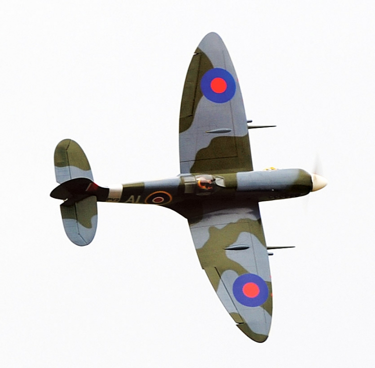 Black Horse Spitfire MK - 33cc Bensin ARTF - 3