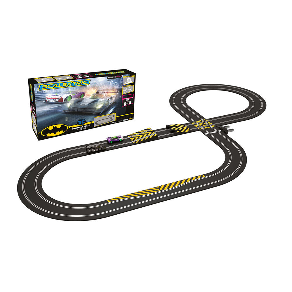 Scalextric C1415 Spark Plug - Batman vs Joker Race Set - 3