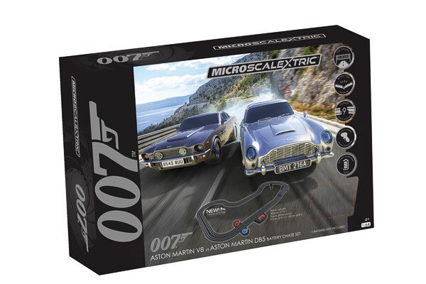 SCALEXTRIC G1171M Micro Scalextric James Bond 007 Race Set - Battery