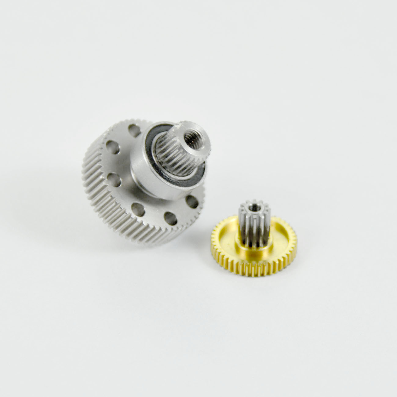 Servo Metal Output Gear & mating gear ( For HBL575SL)
