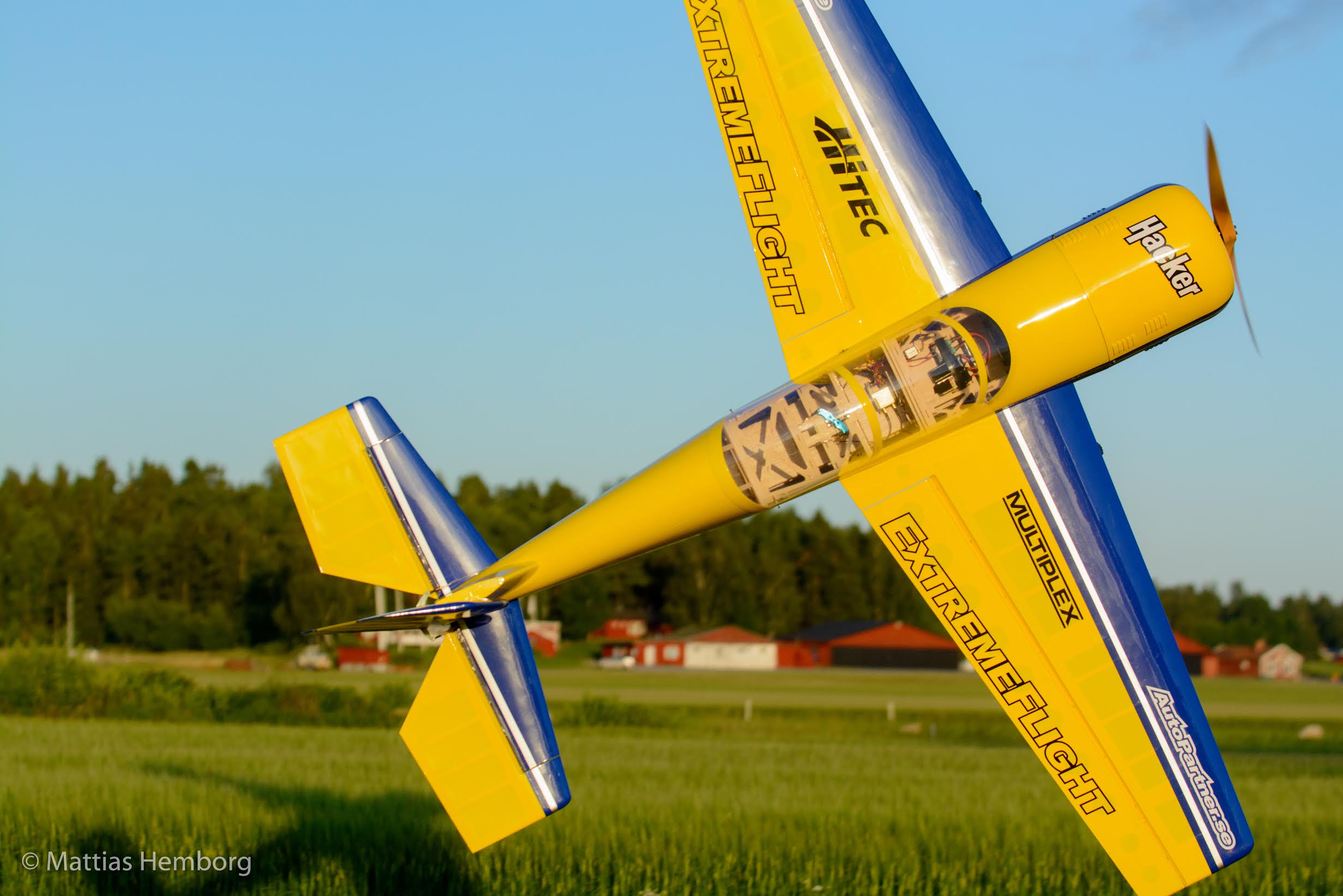 Extreme Flight Yak 110 V2 Yellow - 2