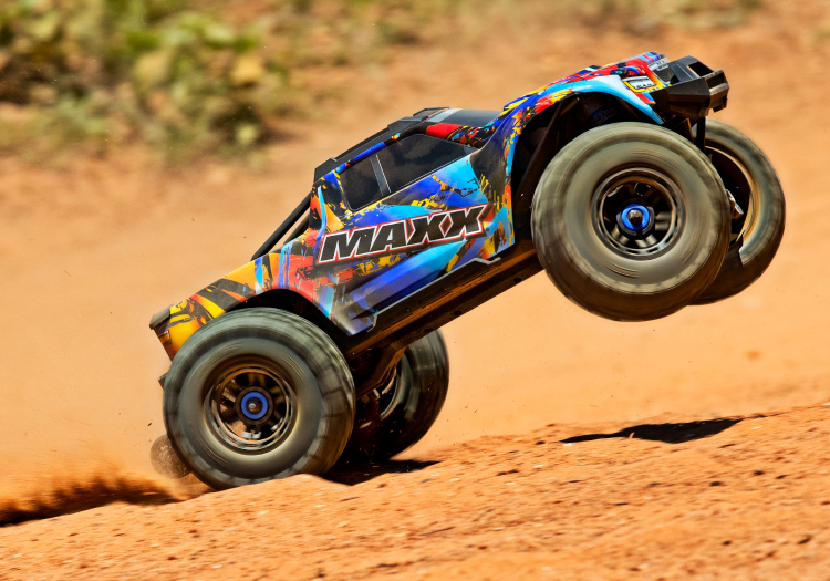 Maxx 4x4 1/10 RTR TQi Brushless TSM Rock`n Roll - 12