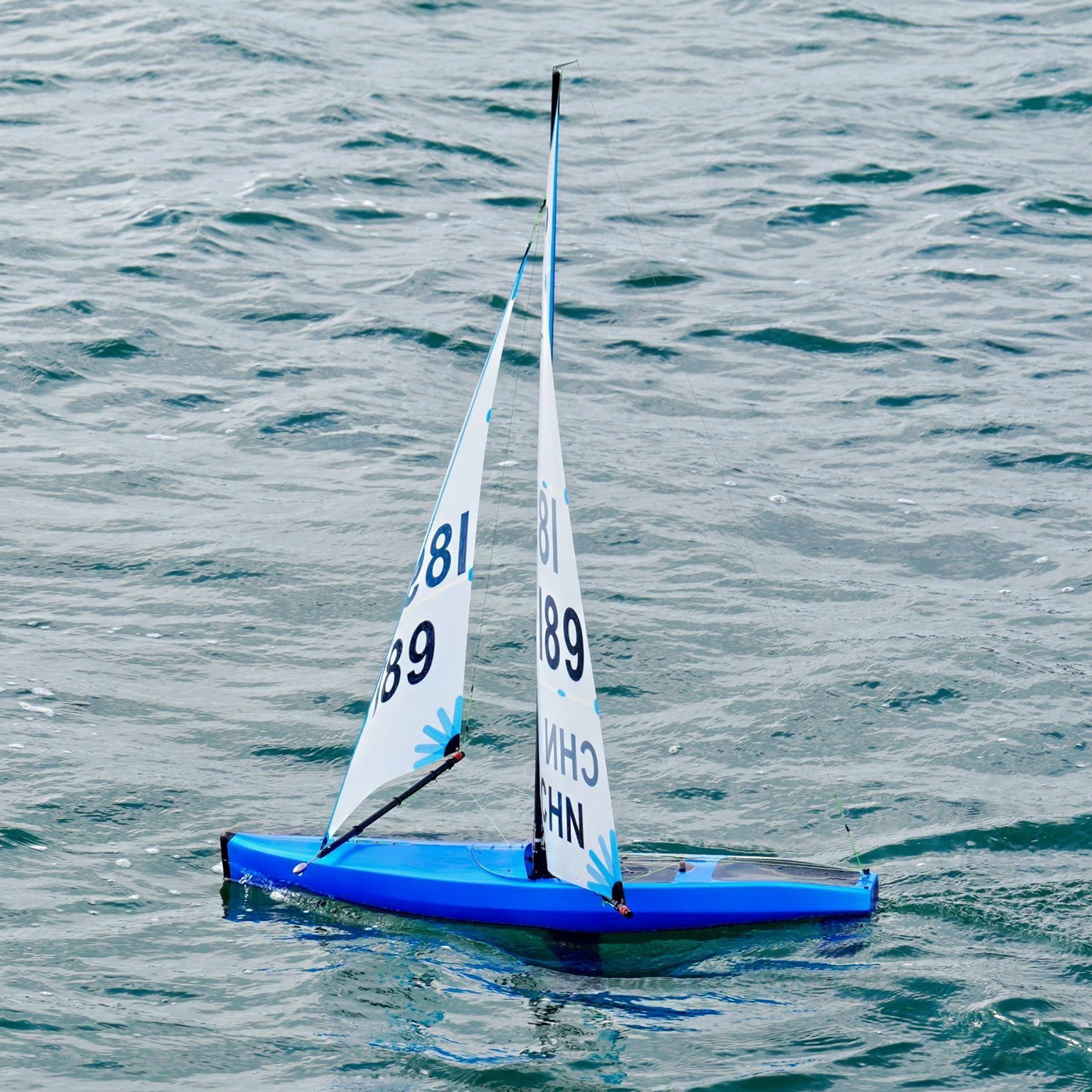 Joysway 8820PB Sailboat Mint IOM PNP Pearl Blue - 20