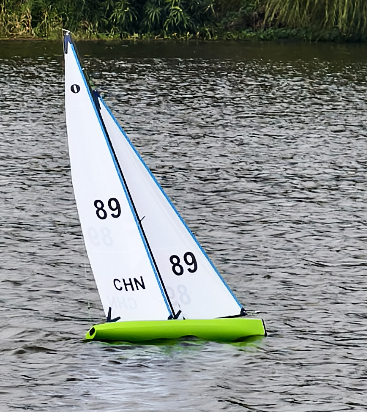 Joysway 8820PG Sailboat Mint IOM PNP Pearl Green - 21