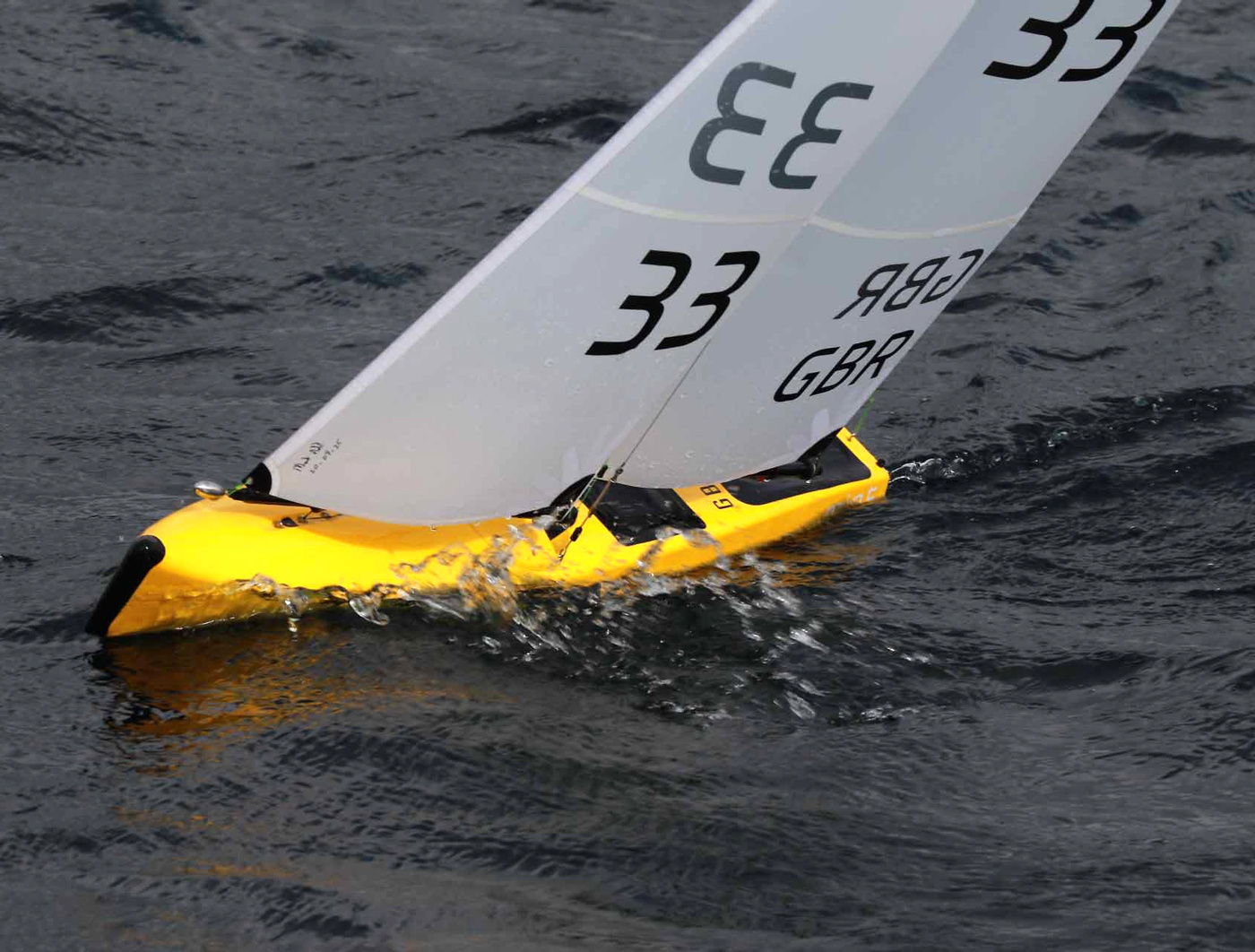 Joysway 8820PY Sailboat Mint IOM PNP Pearl Yellow - 23