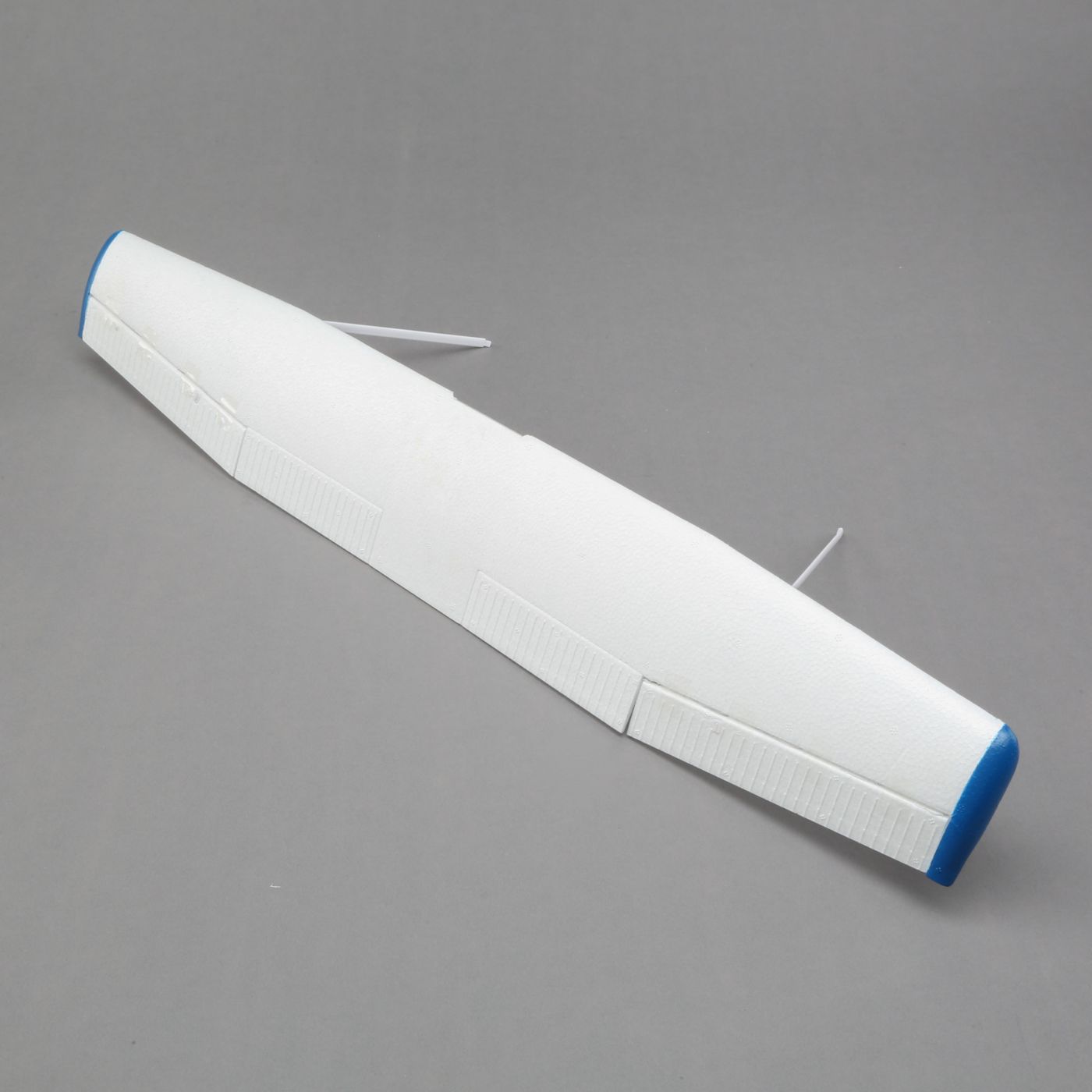 E-flite Wing w/Struts: UMX Cessna 182