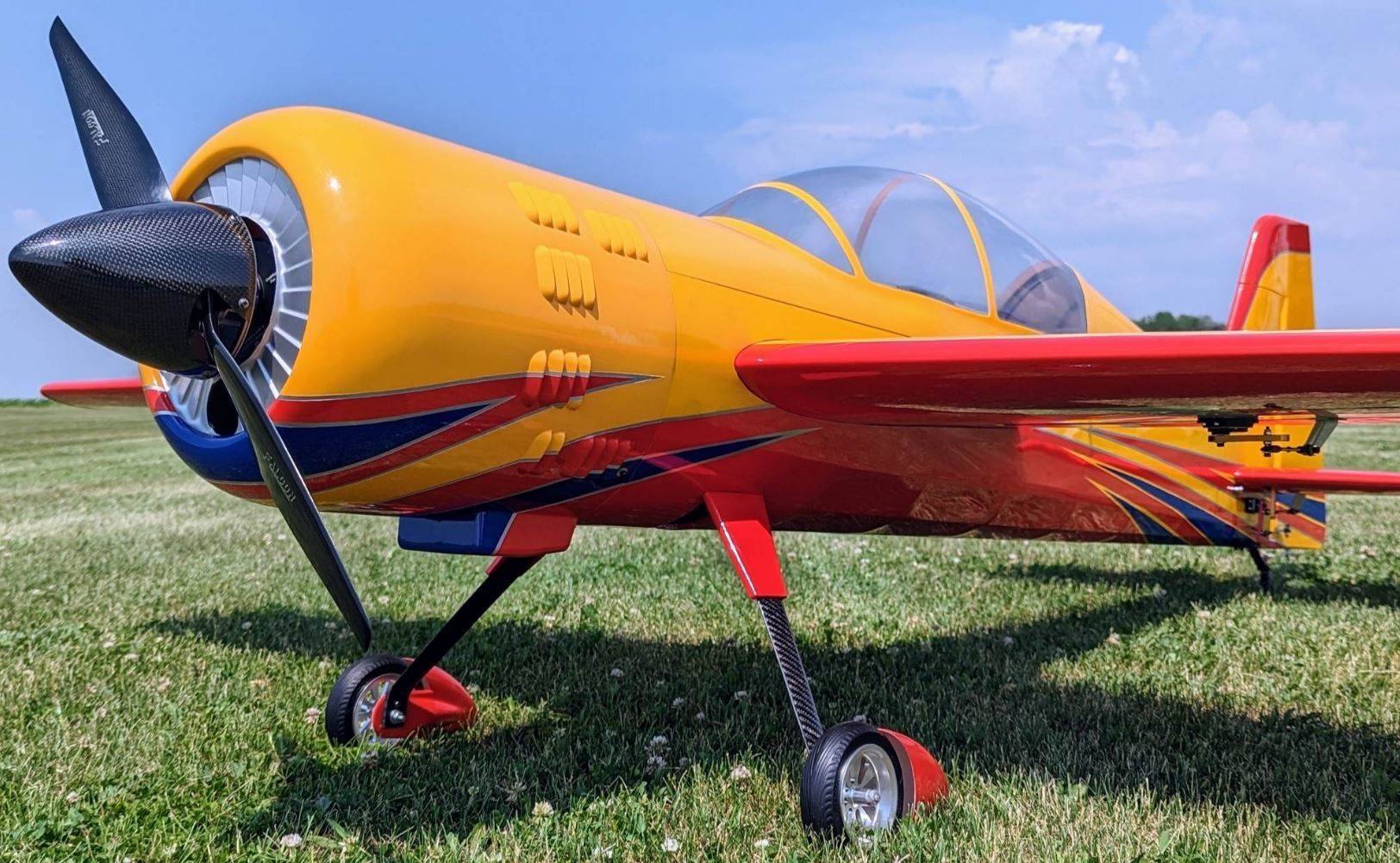 Extreme Flight Yak 54 60 V2 Yellow/Red - 3