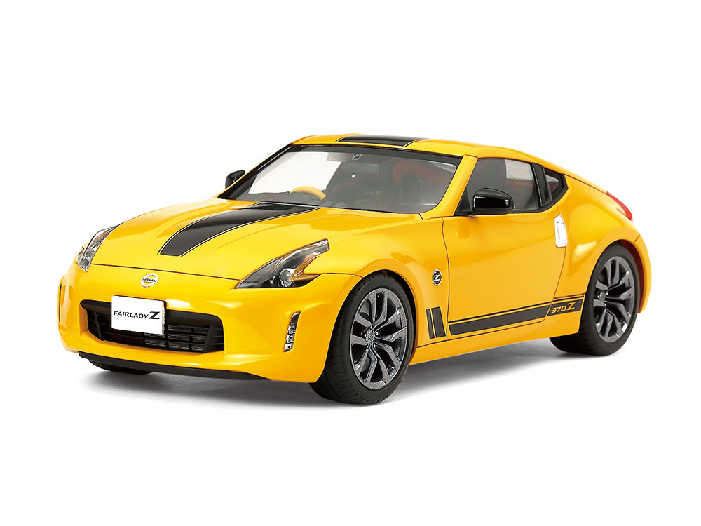 TAMIYA 24348 1/24 Nissan 370Z Heritage Edition - 2