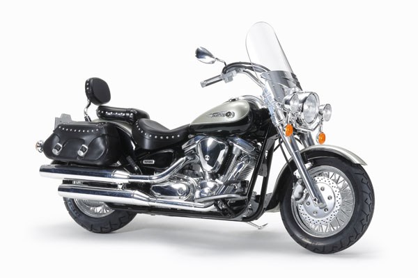TAMIYA 14135 1:12 Yamaha XV1600 Road Star Custom