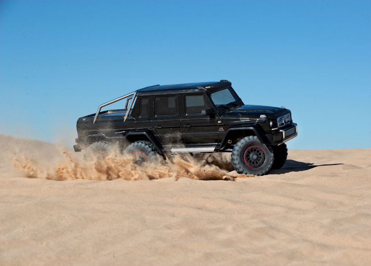 Traxxas TRX-6 Mercedes-Benz G63 AMG 6X6 TQi RTR Clipless Svart - 13