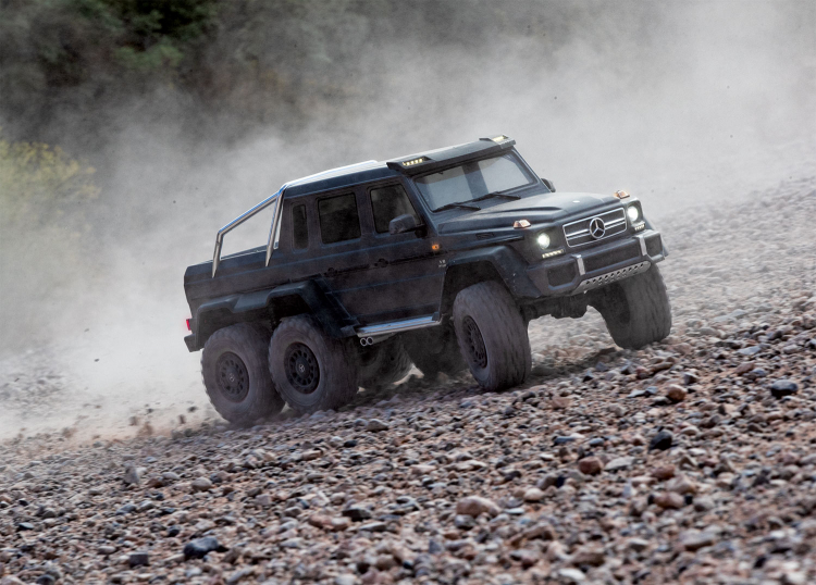 Traxxas TRX-6 Mercedes-Benz G63 AMG 6X6 TQi RTR Clipless Svart - 14