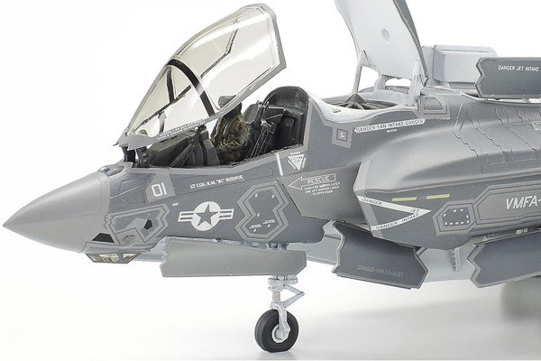 TAMIYA 60791 1/72 Lockheed Martin F-35B Lightning II - 3