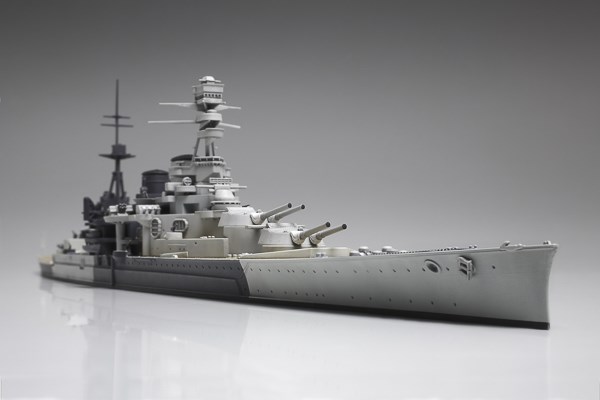 Tamiya 31617 1/700 Battle Cruiser Repulse