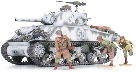 Tamyia 35251 1/35 SHERMAN M4A3 105MM HOWITZER
