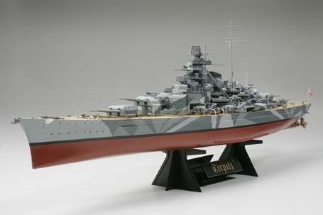 Tamyia 78015 1/350 Tirpitz German Battleship