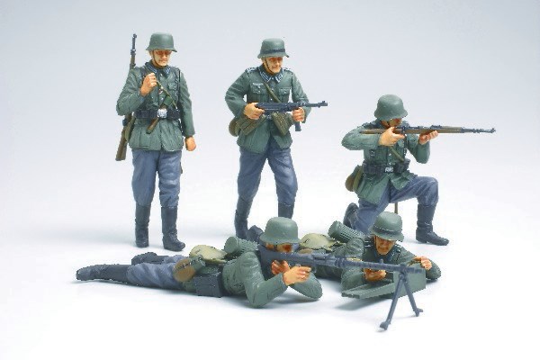Tamiya 35293 1/35 German infantry french campaign