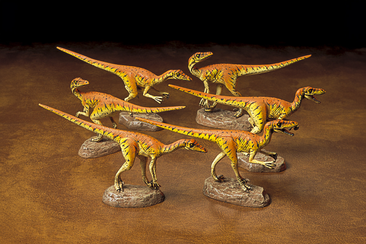 Tamiya 60105 1/35 Velociraptors