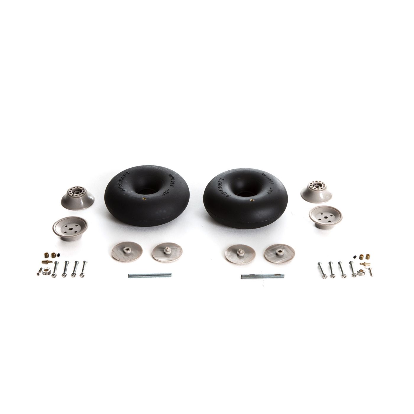 Hangar 9 4.5 inch Wheels Carbon Cub 15cc