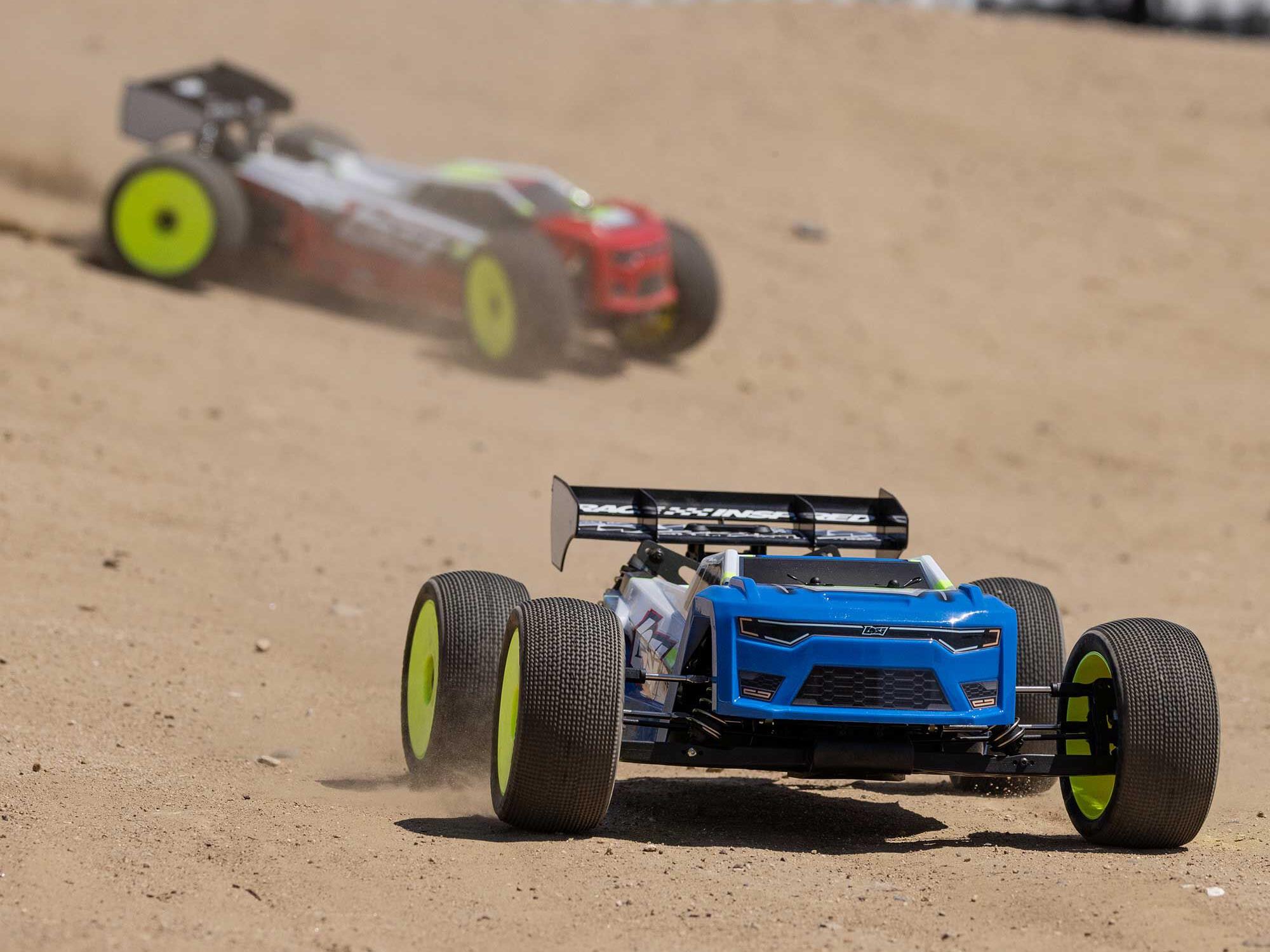 Losi 1/8 8IGHT-XTE 4S 4X4 RTR Brushless Race Truggy, Clear - 25
