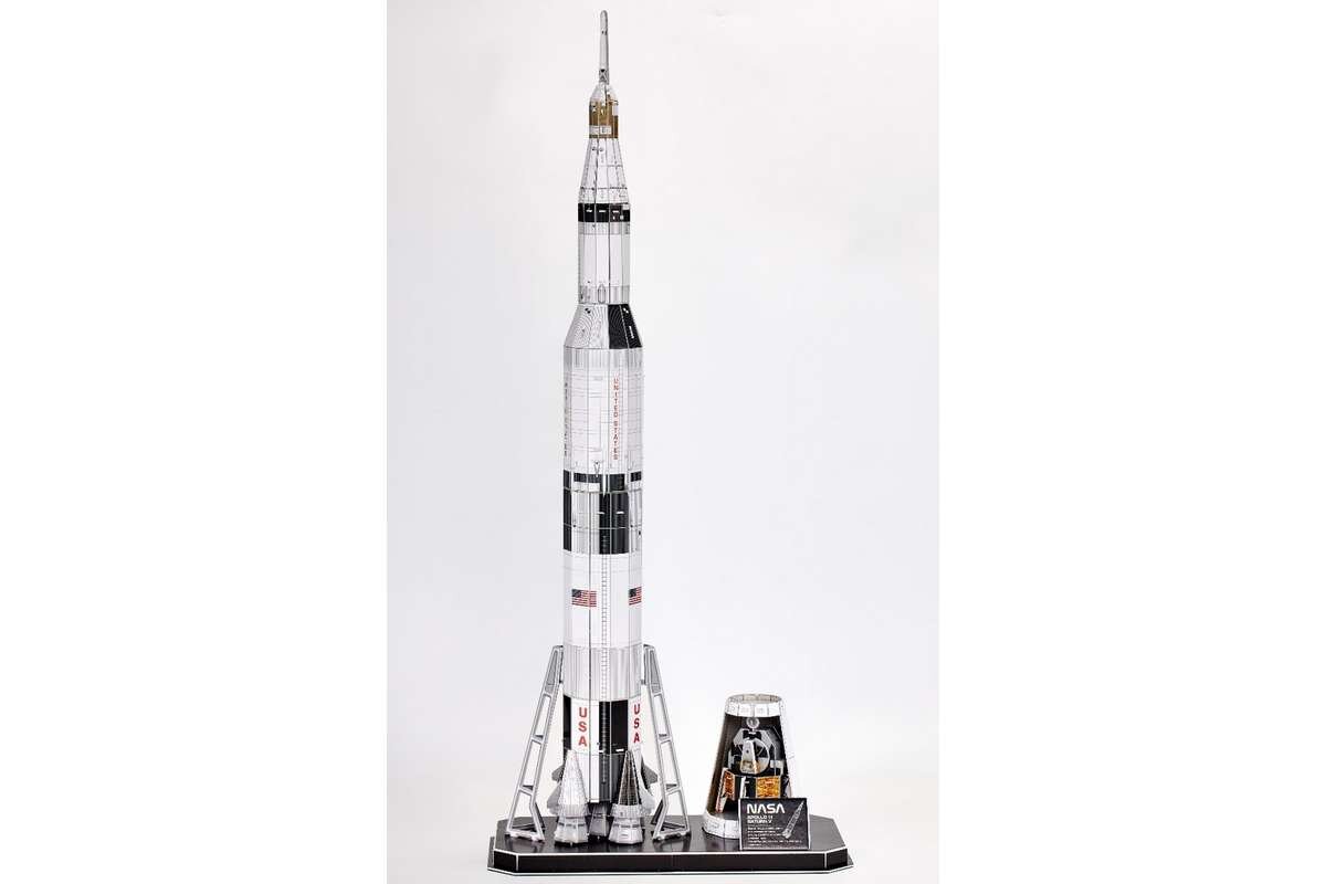 Revell 250 3D Puzzle, Apollo 11 Saturn V