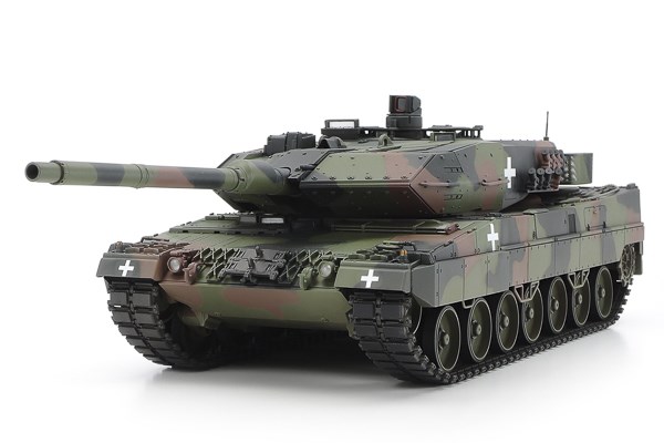 Tamiya 25207 1/35 Leopard 2 A6 Tank 'Ukraine'