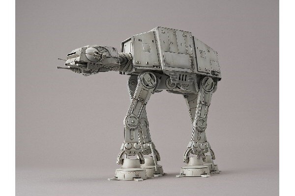 Revell 1205 Star Wars AT-AT (Bandai) 1:144