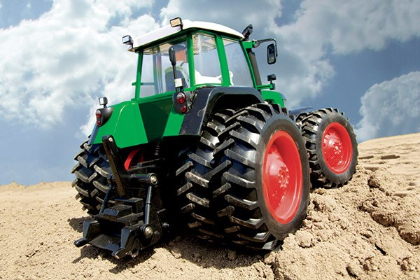 1:14 FENDT TRAC DOUBLE WHEEL RTR 2,4 GHZ - 3