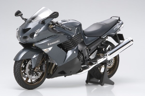 TAMIYA 14111 1/12 Kawasaki ZZR1 1400 - 2